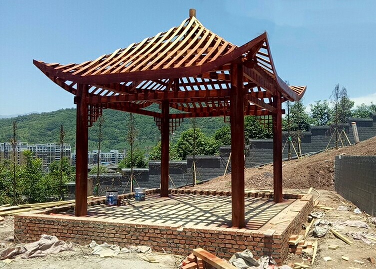 如何避免四川防腐木涼亭開(kāi)裂呢？這些小妙招要知道
